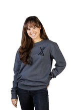 Cargar imagen en el visor de la galería, LOGO CREW NECK - CHARCOAL
